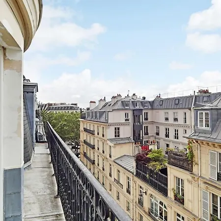 5br 4ba Duplex Services In La Madeleine - Opera Apartamento