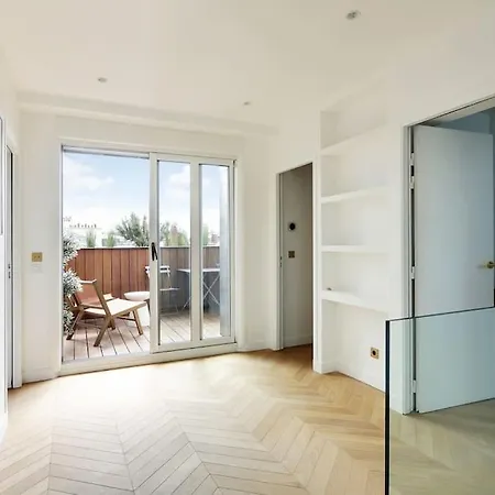 5br 4ba Duplex Services In La Madeleine - Opera Apartamento *
