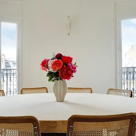 Apartamento 5br 4ba Duplex Services In La Madeleine - Opera *